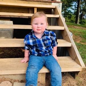 Meet your Posher, Aaron